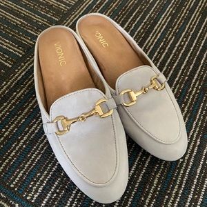 Vionic mules 7.5 supportive slip on shoes loafers